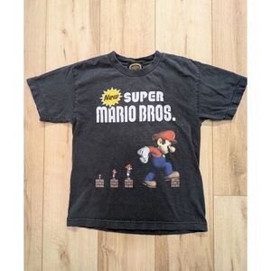 Y2K Nintendo Mario Bros T-shirt